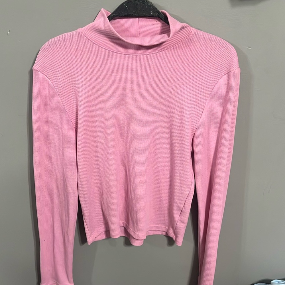 American Eagle Long Sleeve
